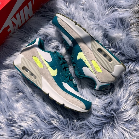 air max 3 spruce lime